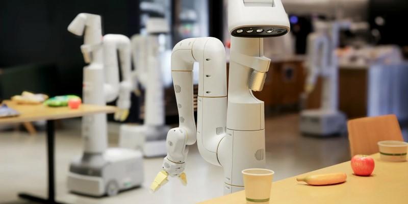 DeepMind’s Offline Robots: Why Real AI May Not Need the Cloud